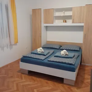 Apartament Larus